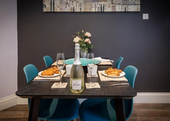 別荘 The Holgate Hideaway With Hot Tub ヨーク