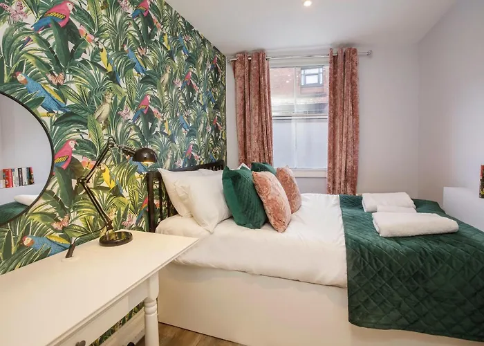 別荘 The Holgate Hideaway With Hot Tub ヨーク